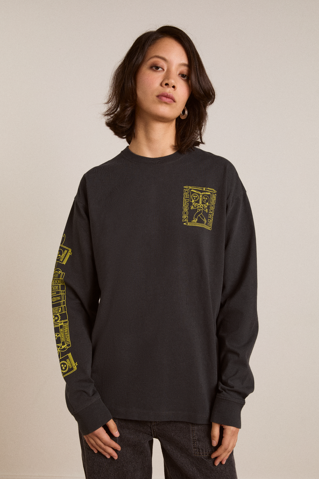 the reader ls tee - charcoal – Damson Madder