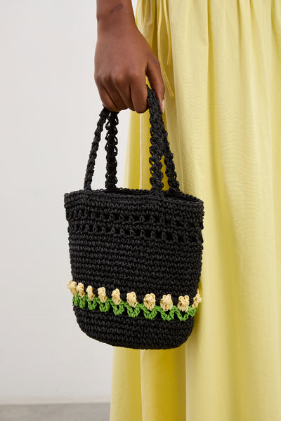 raffia tulip grab bag