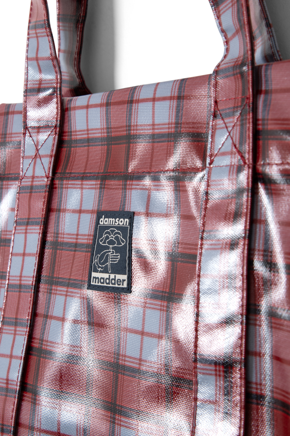 Coated market bag in blue fog multi check