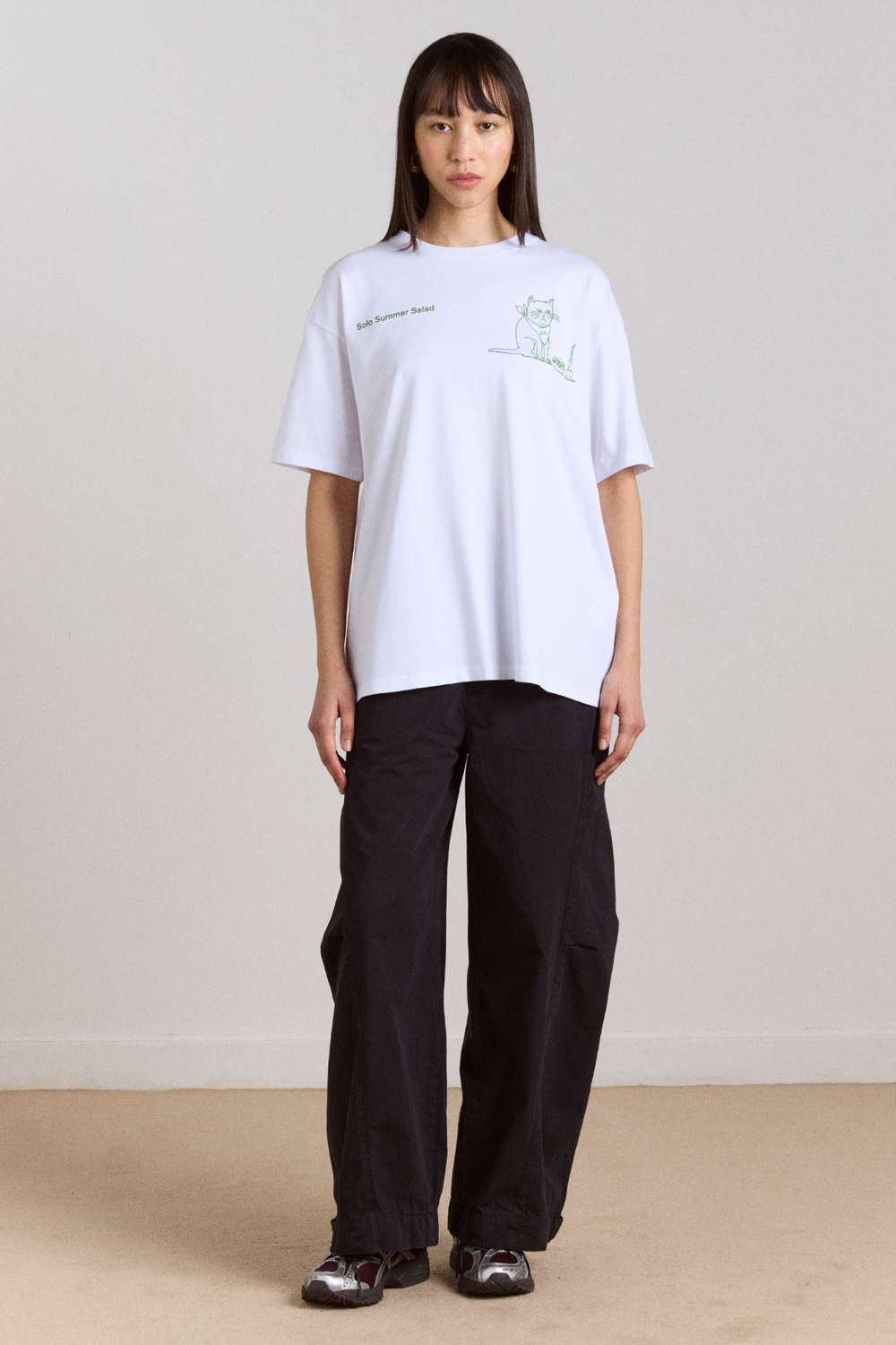 solo salad graphic tee - white