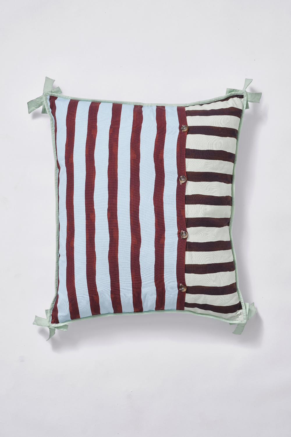 pet bed- multi stripe