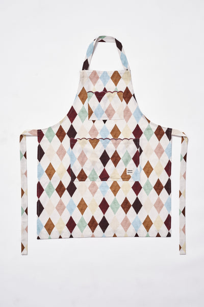 scallop apron - harlequin