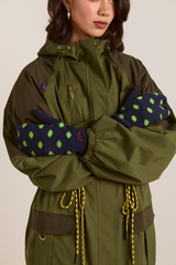 string mittens -navy & lime spot