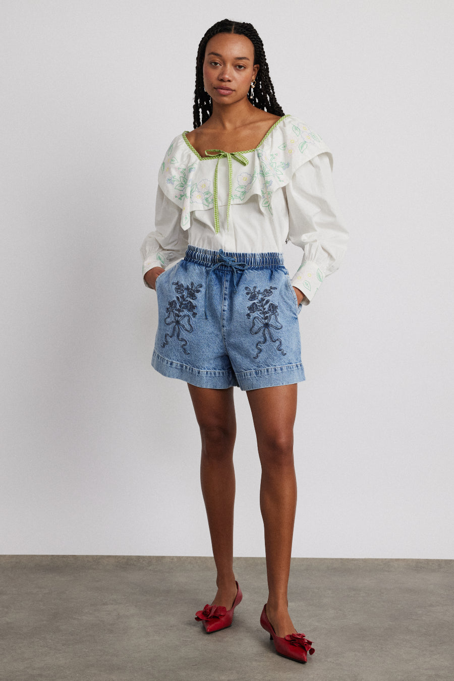 rafe shorts - bow embroidery