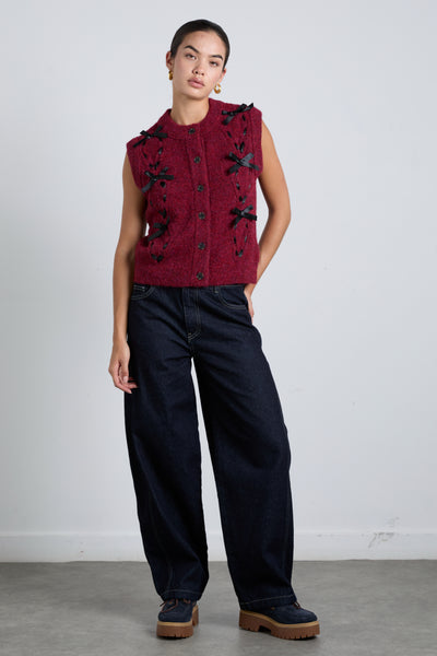 aggie knit vest with bows- burgundy cable