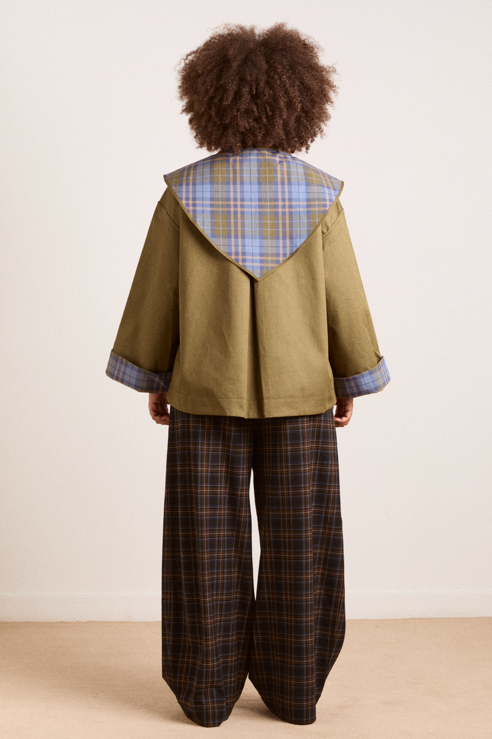 reversible jerry crop trench coat - olive