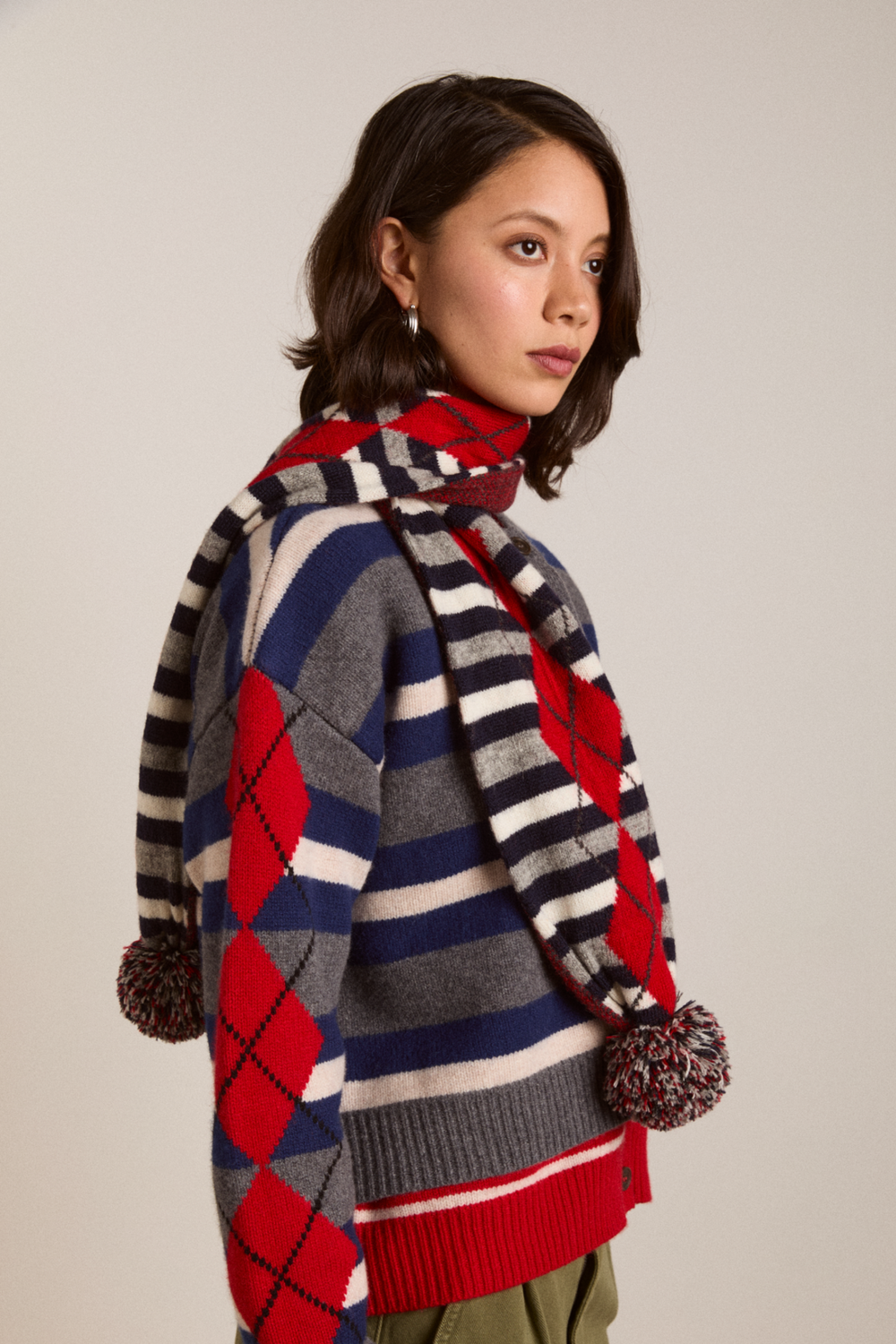 pom pom scarf - argyle stripe