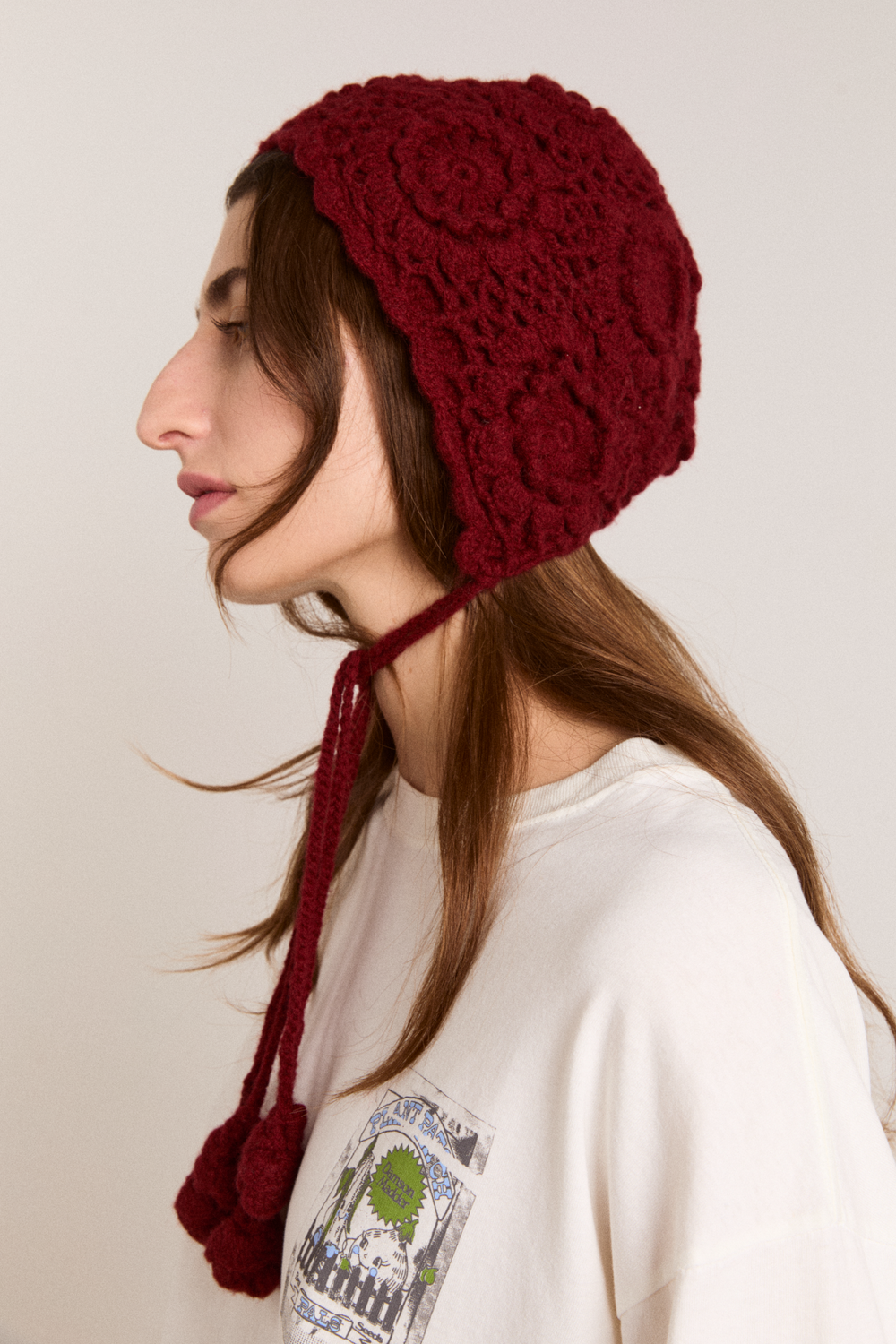 crochet bonnet - burgundy