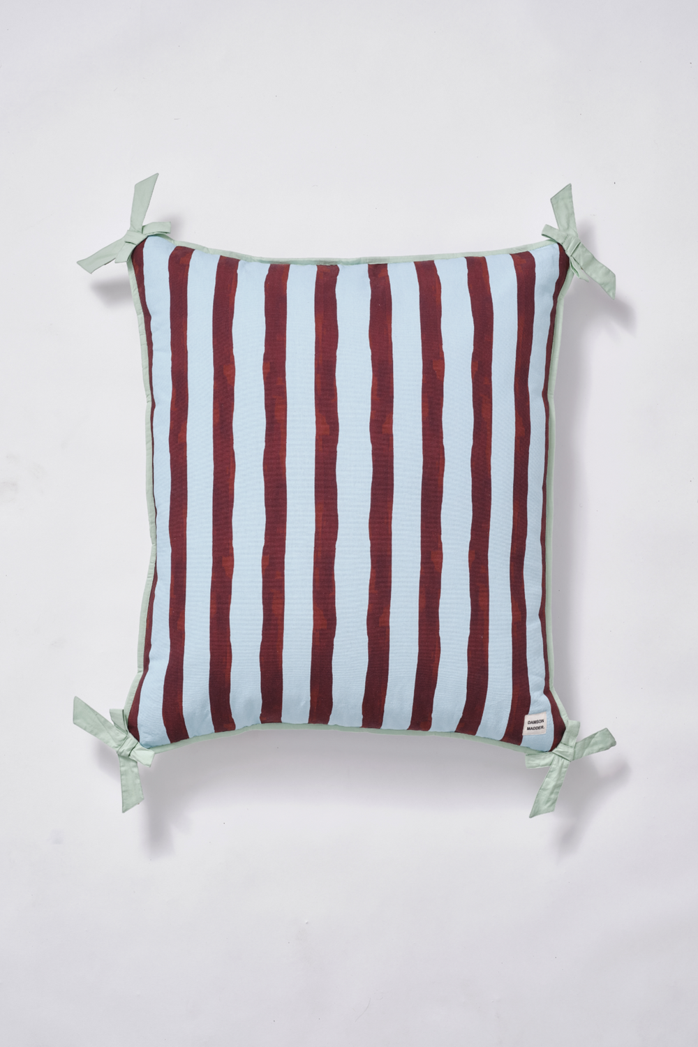 pet bed- multi stripe