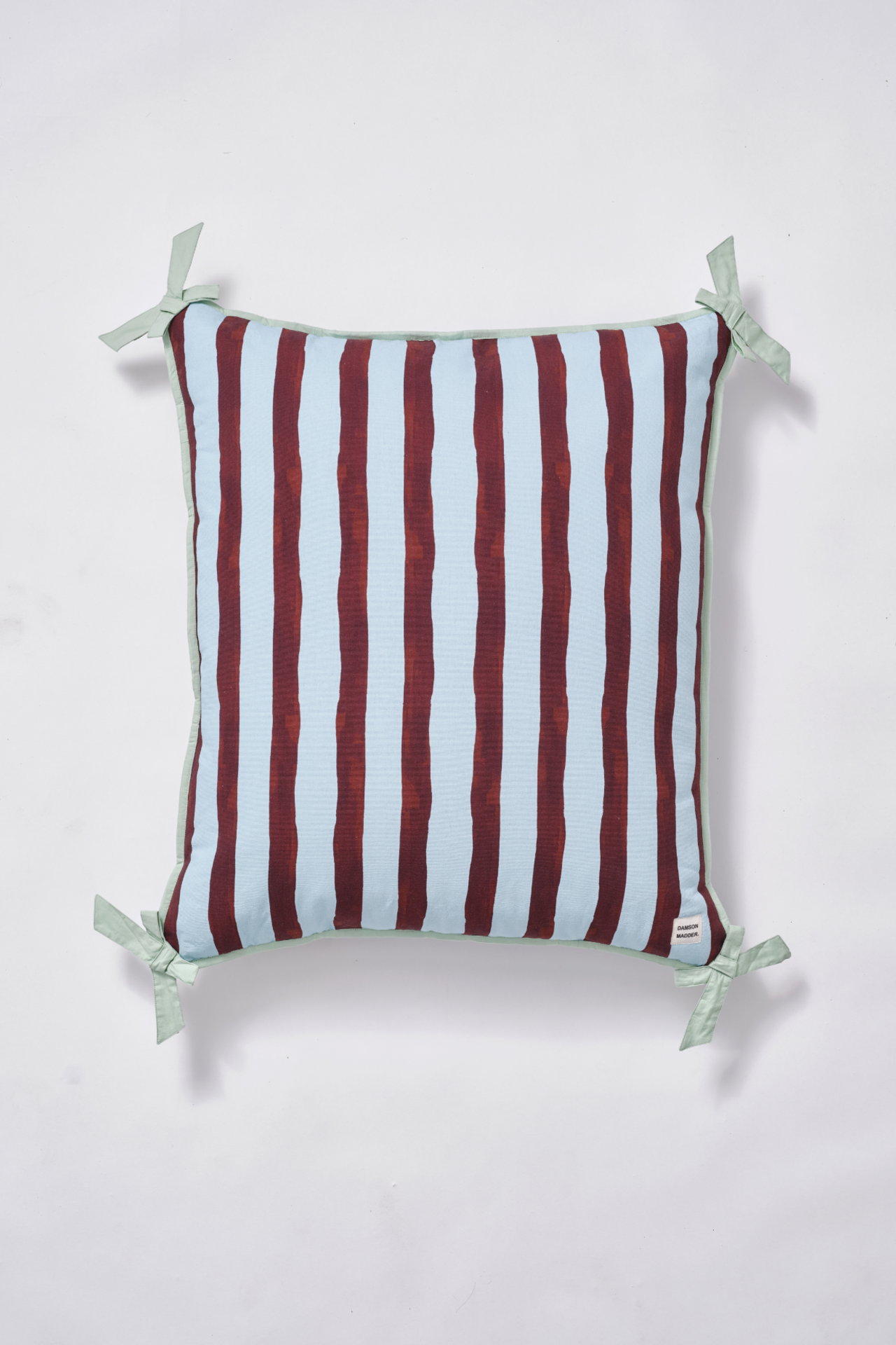 pet bed- multi stripe