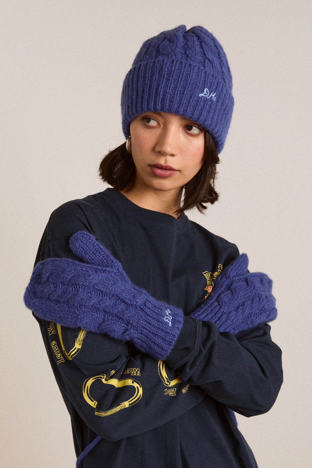 cable knit beanie - cobalt