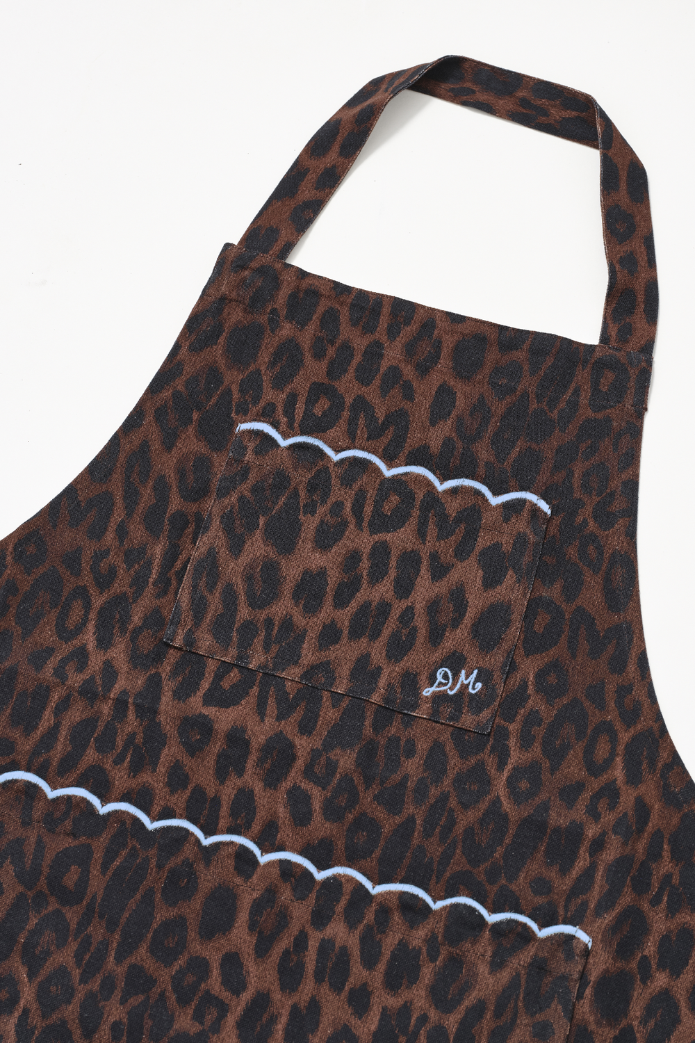 scallop apron - dark leopard
