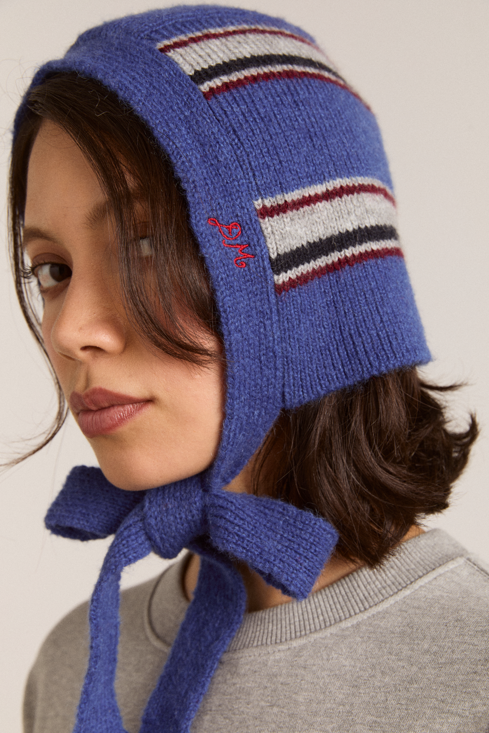 shrunken tie bonnet - blue stripe
