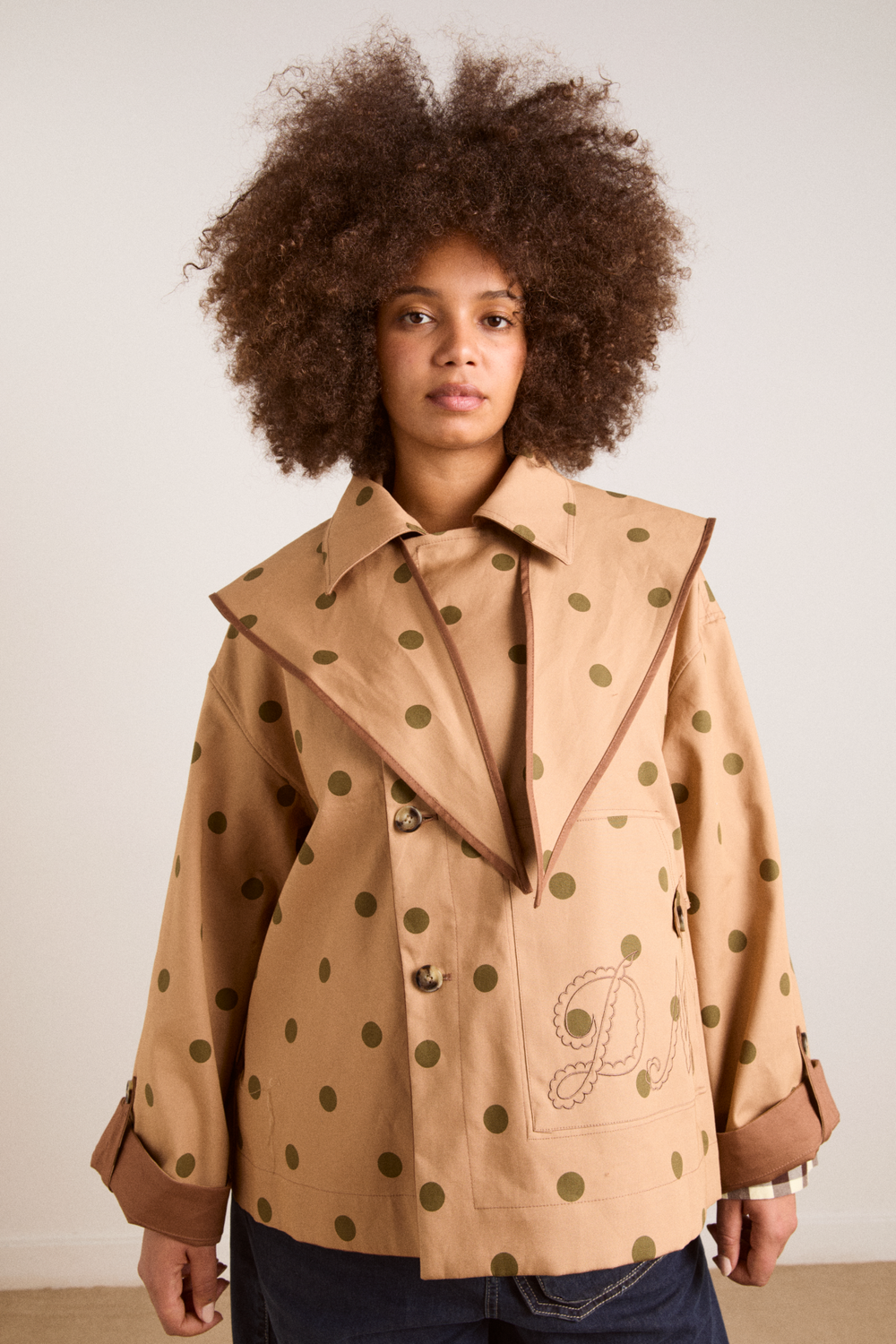 reversible jerry crop trench coat - camel spot