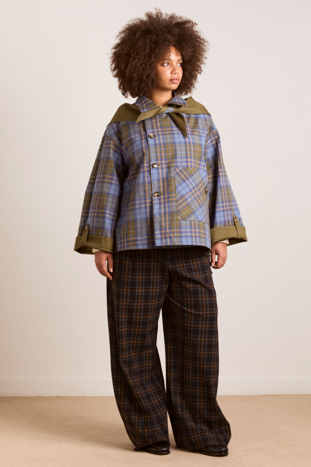 reversible jerry crop trench coat - olive