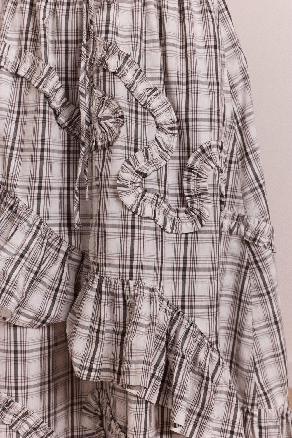 catie ruffle midi skirt - greyscale check