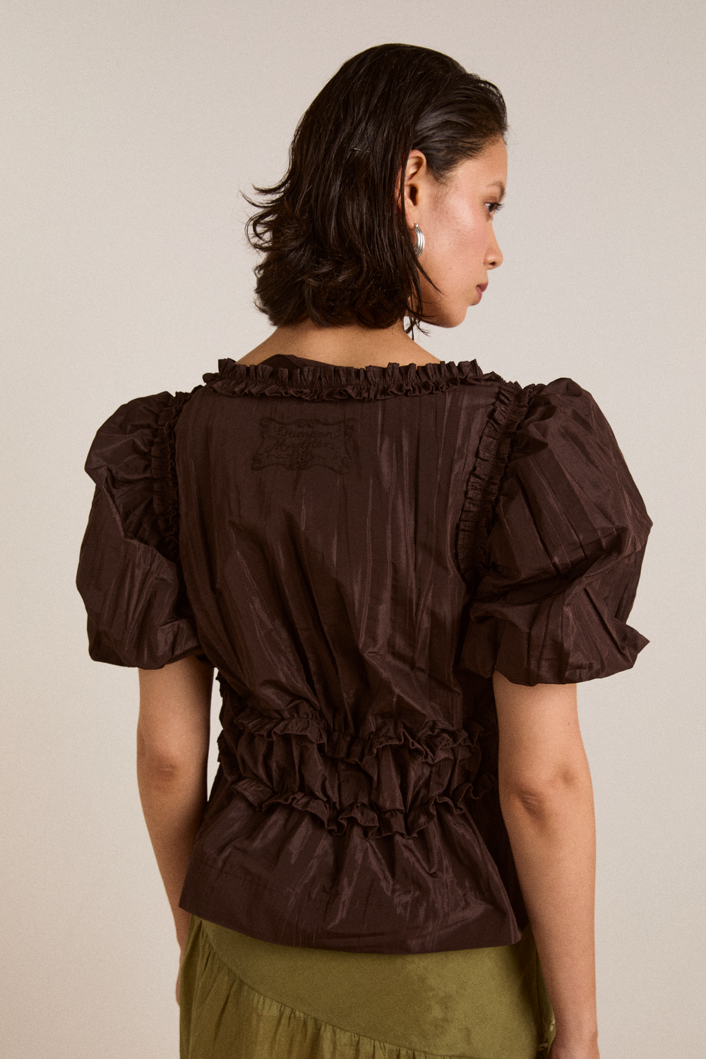 everly ruffle blouse - choc taffeta