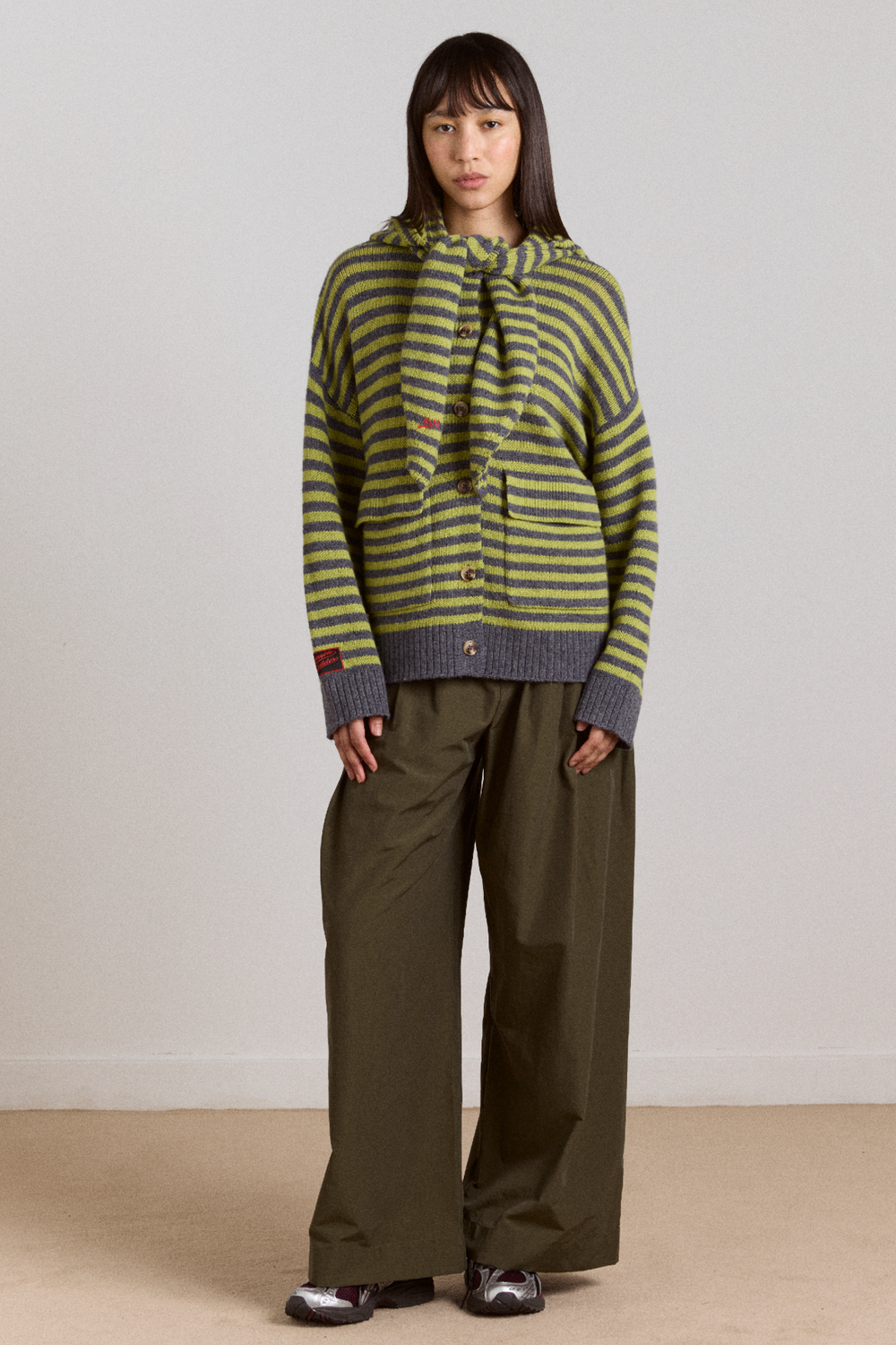 anouk cardigan with removable hood - olive/grey