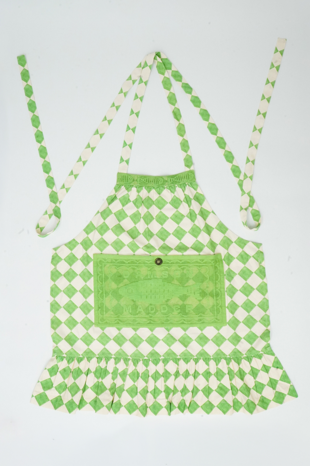 nonna's house - green check filet lace apron