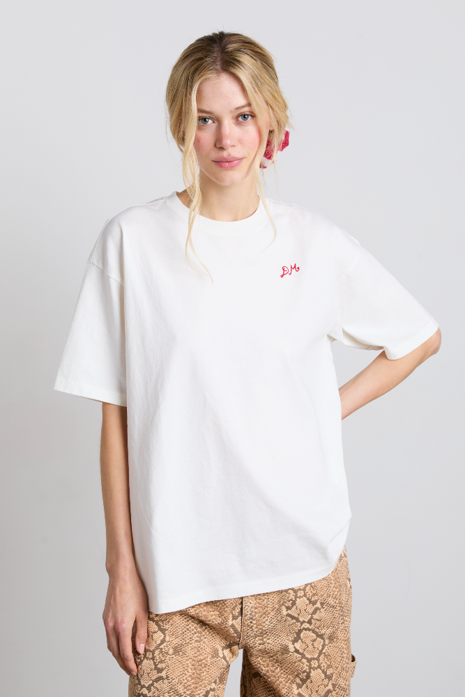 shrimp roll with chips boyfriend tee - white
