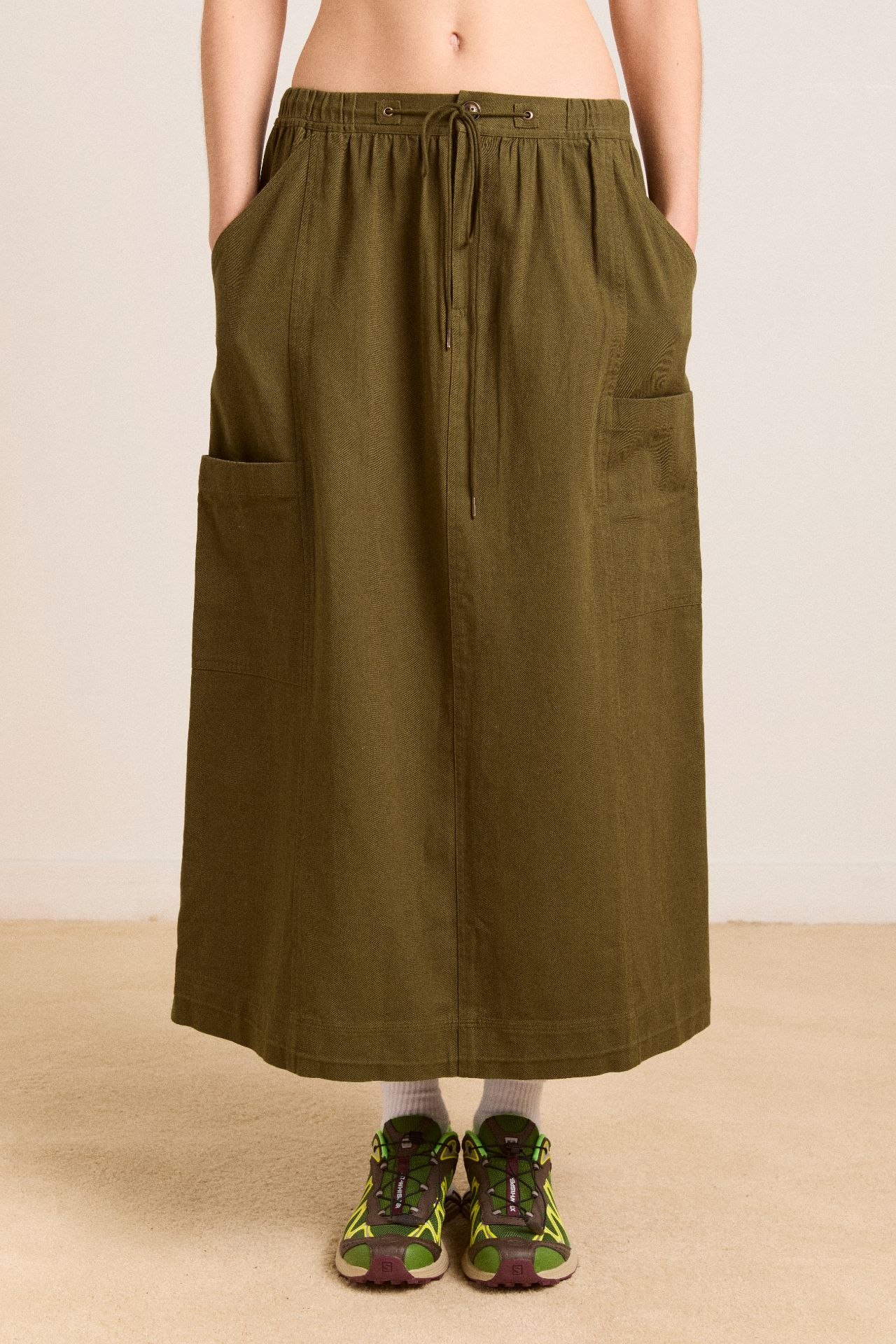 【新品未使用】maddermadder walk in garden skirt Vika Utility Midi Skirt - Olive – Damson Madder