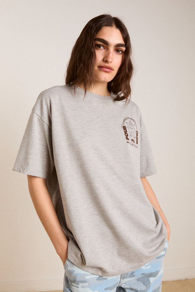 pour over coffee boyfriend tee - grey