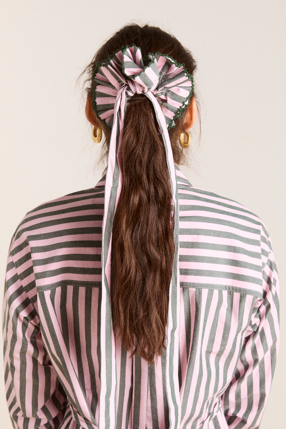 garter bun wrap - garden tulle stripe