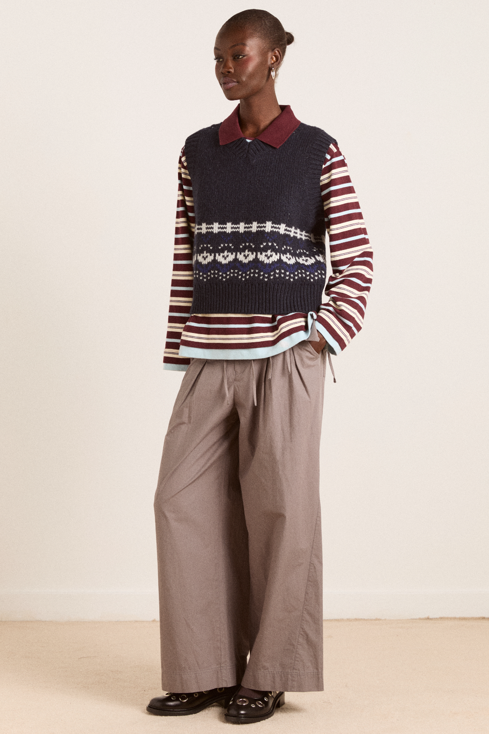 rhona lambswool tank  - navy house