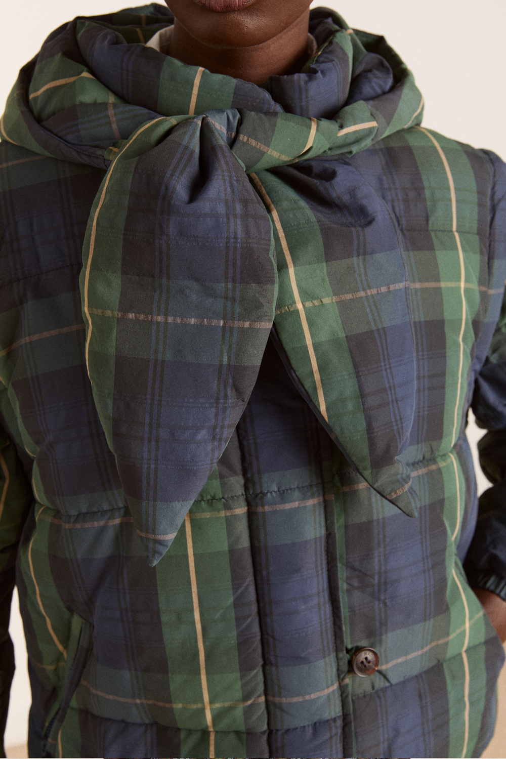 pearl hooded puffer - navy check