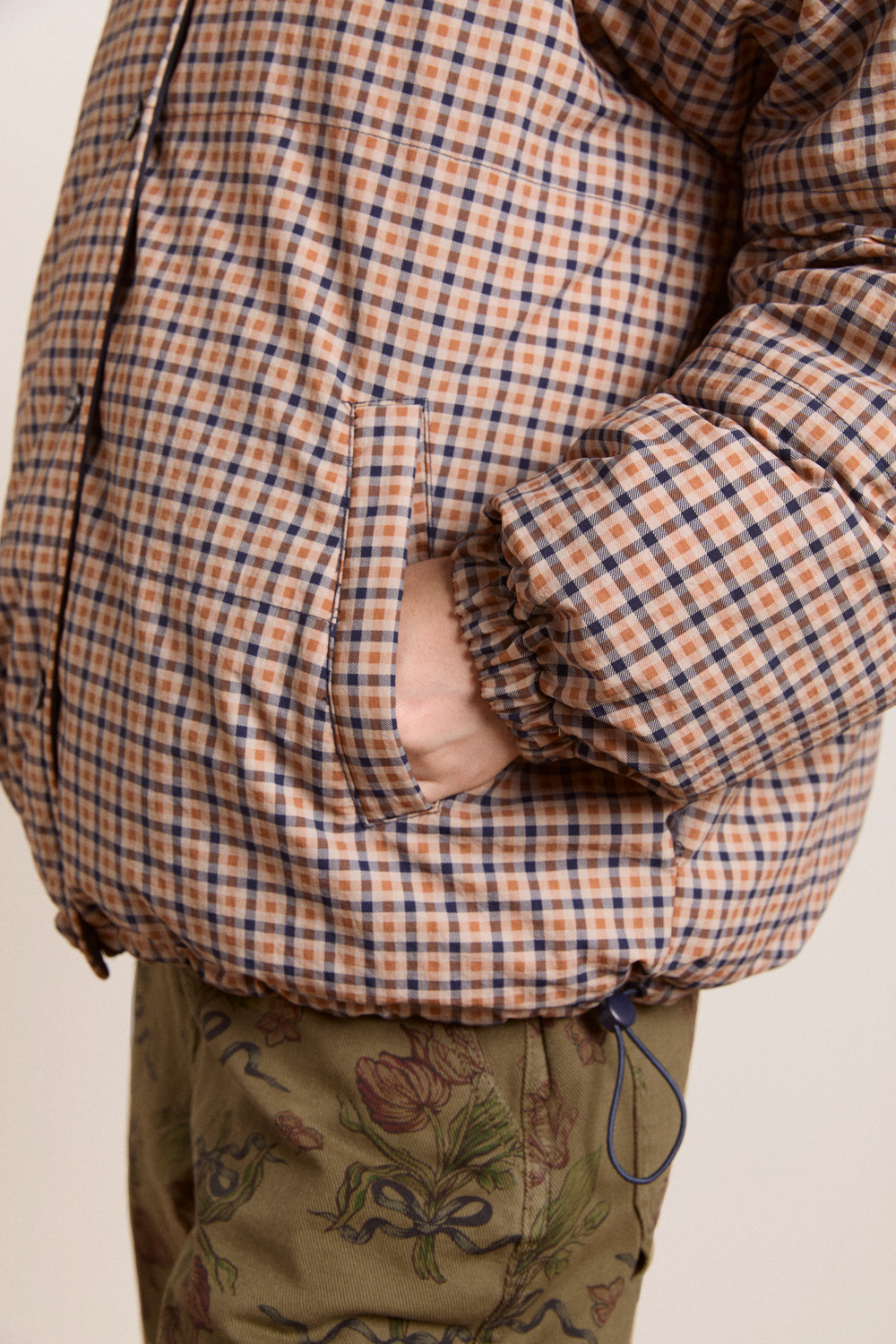 reversible opal puffer - navy & check