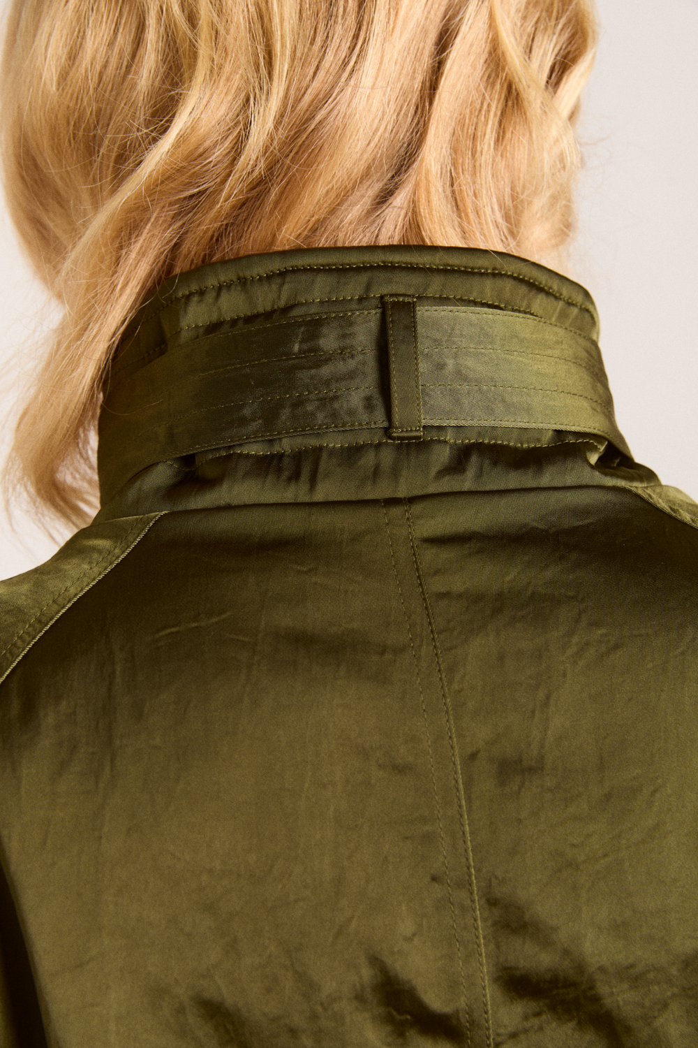 joanie bomber - olive