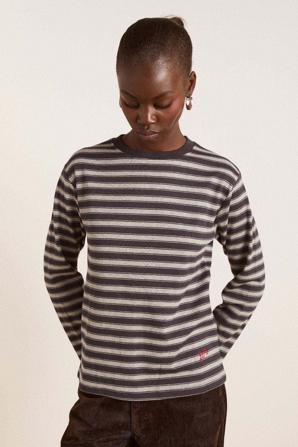 lilah fitted ls tee - grey marl stripe