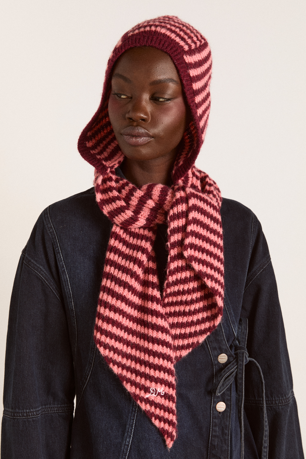 tie front hood - pink/burg stripe