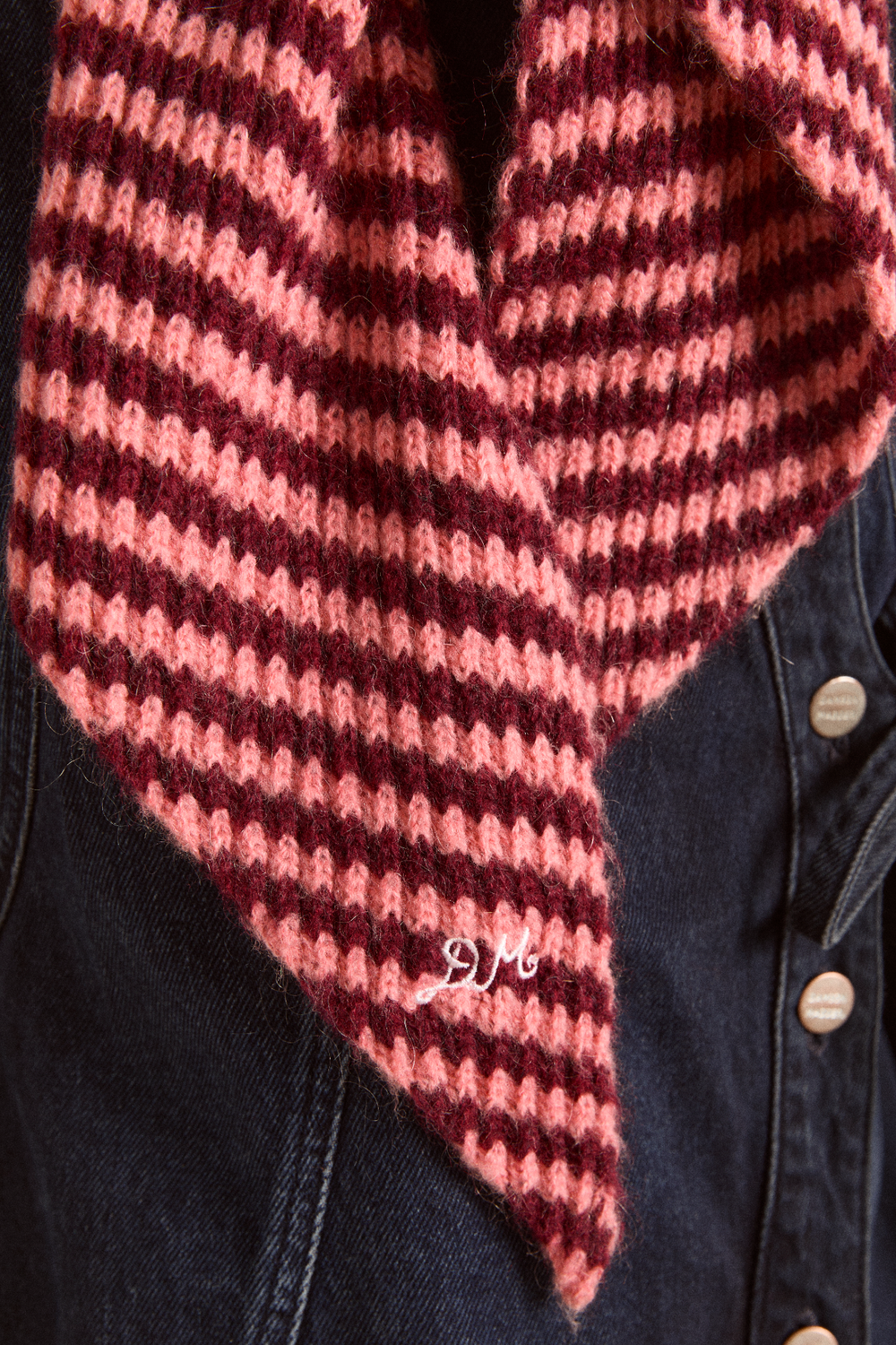 tie front hood - pink/burg stripe
