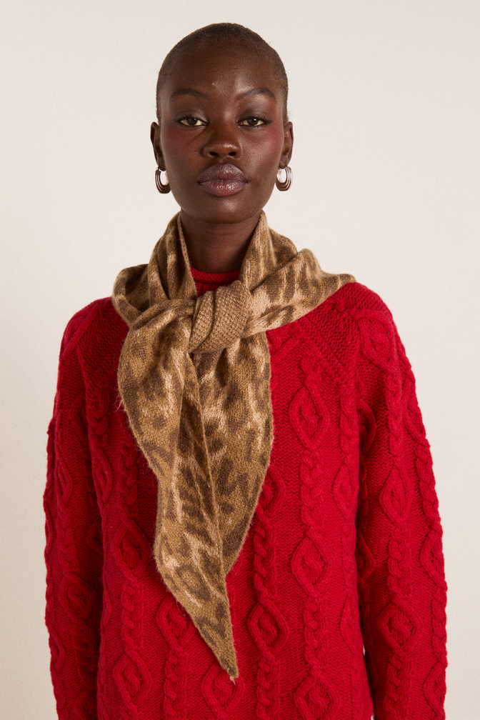 Knitted Triangle Scarf - Leopard