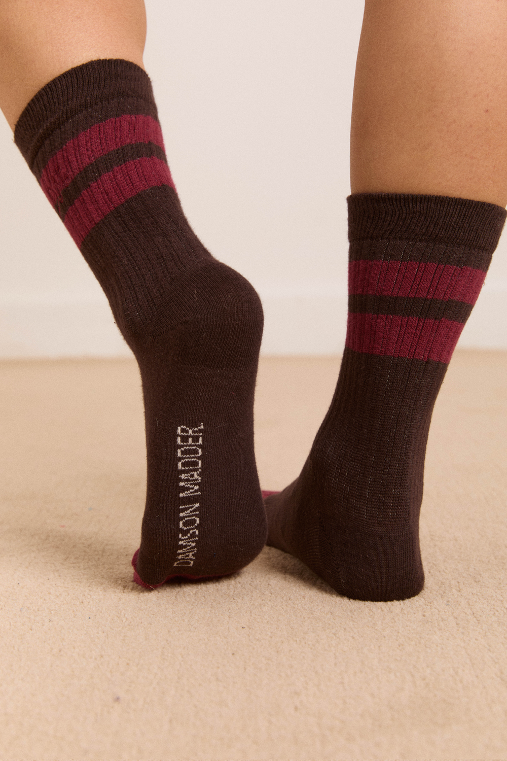 sporty calf length socks -choc and burg stripe