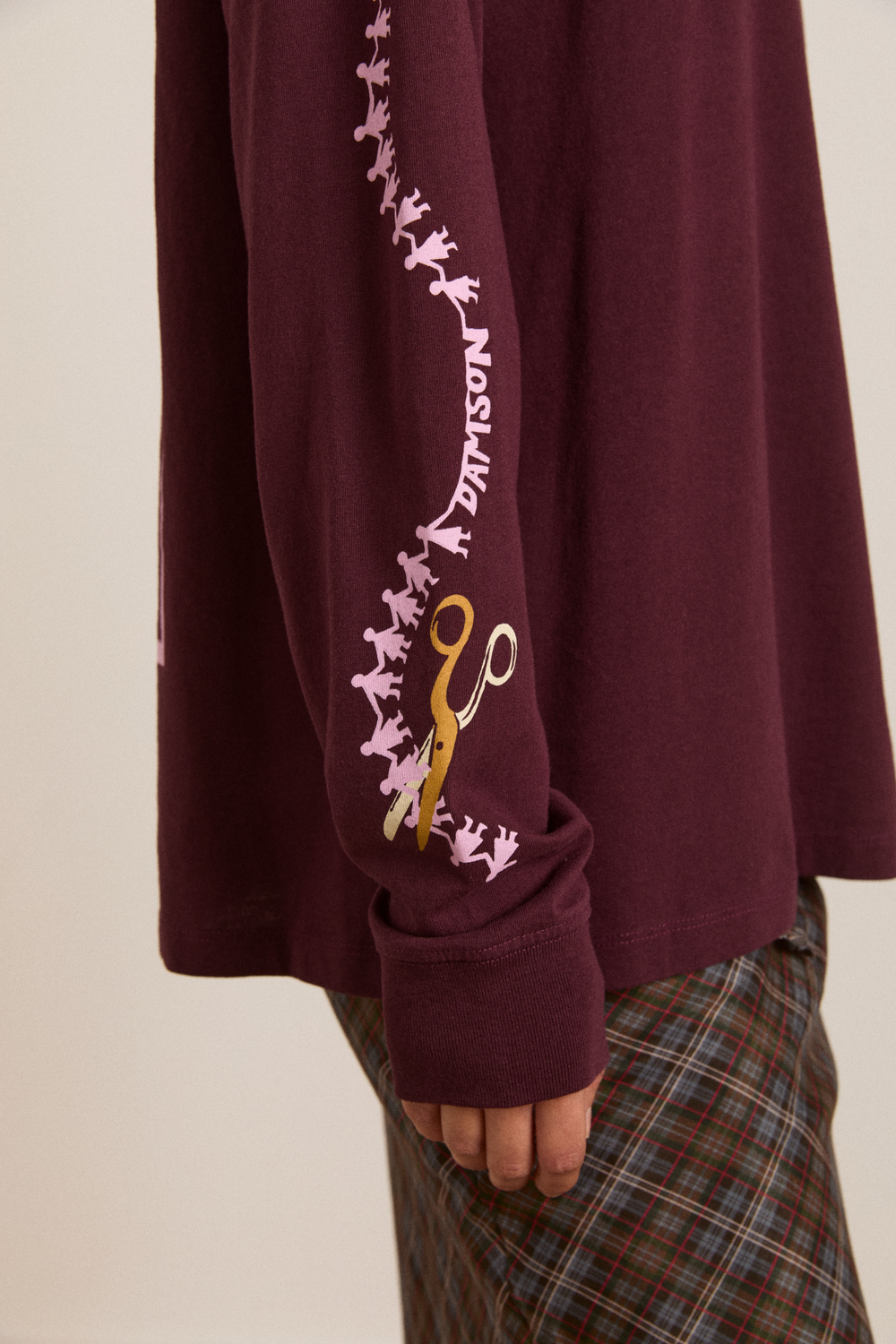 paper cut gals ls tee - fig