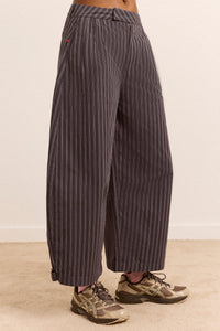 Safah Tailored Barrel Trouser - Charcoal