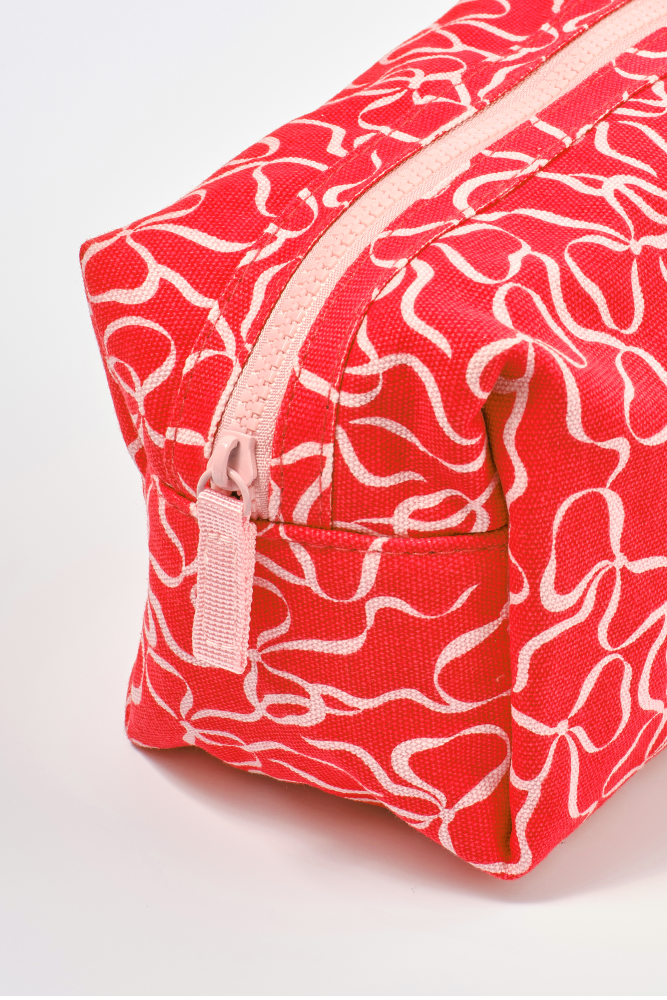 make up bag - bow print