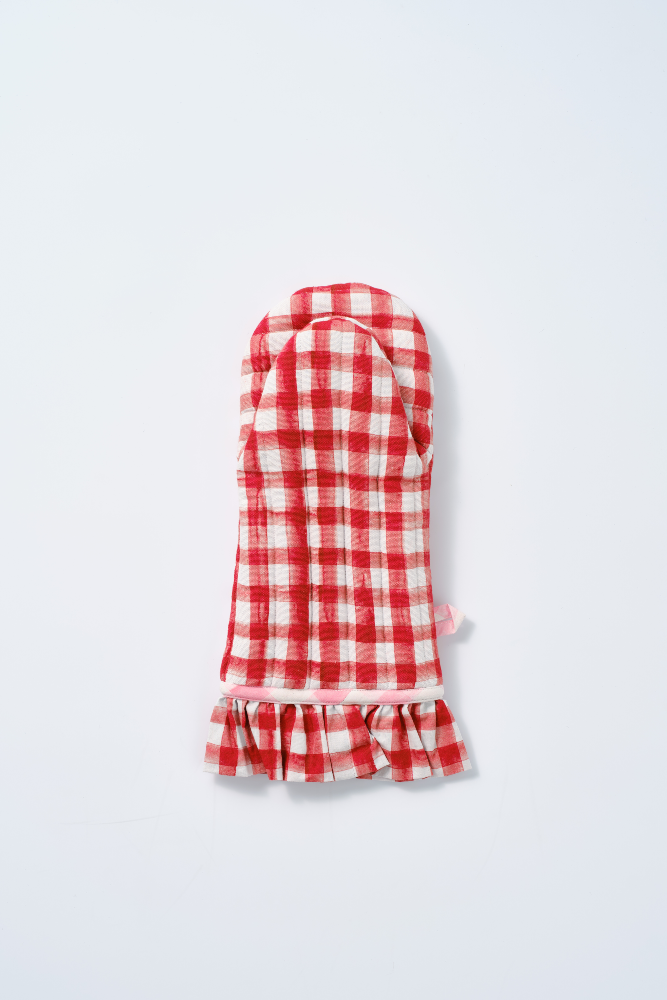 ruffle oven mitt - red gingham