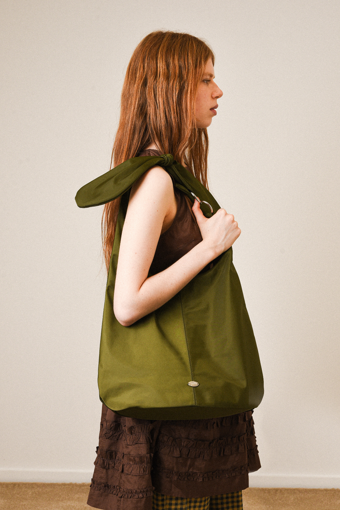 Gene Oversized Bag In Olive