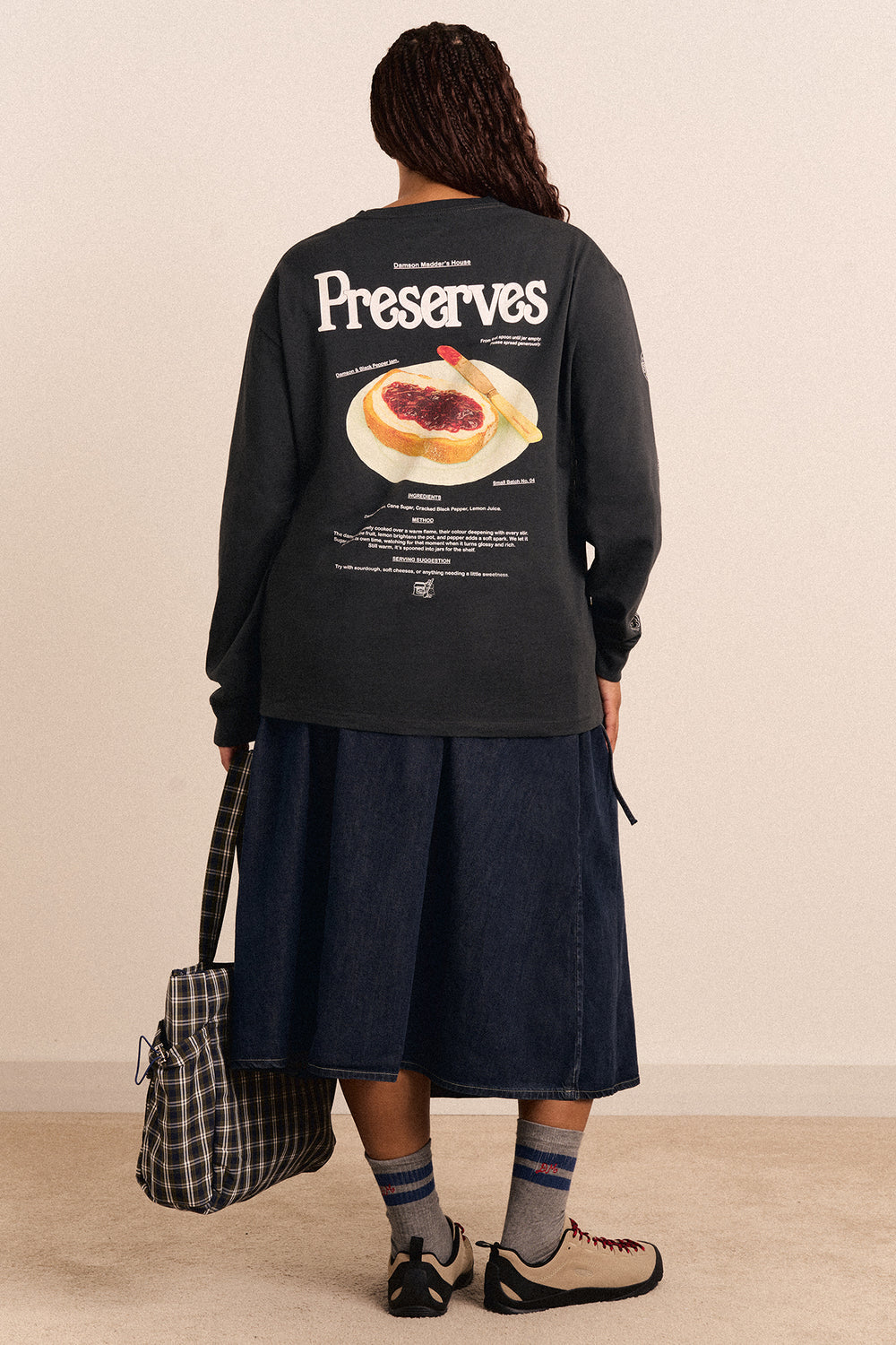 House Preserves Long Sleeve Graphic Tee - Charcoal