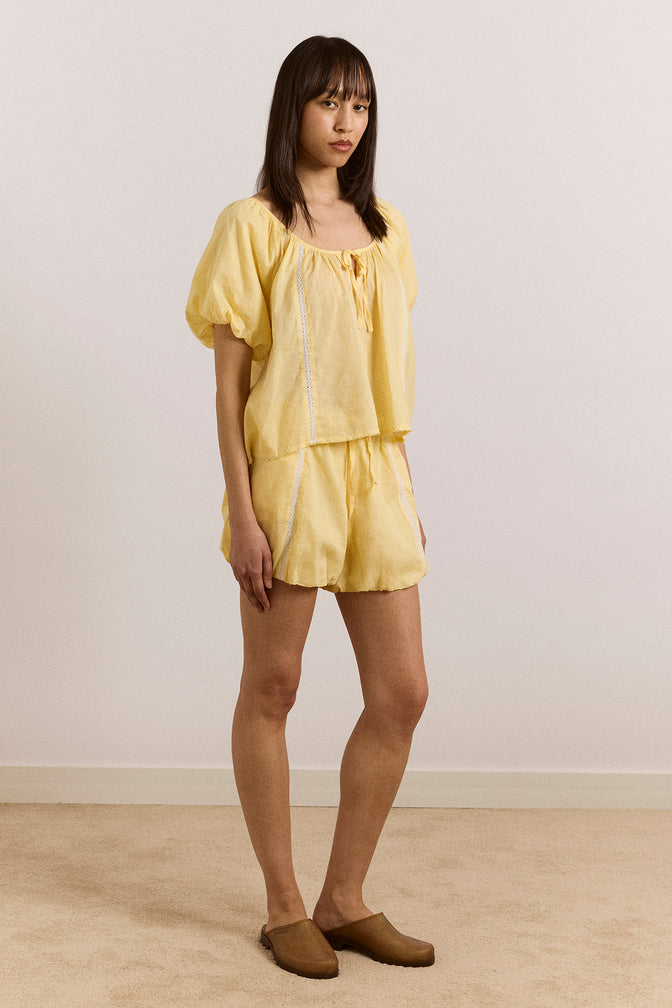 maura lace trim top - butter