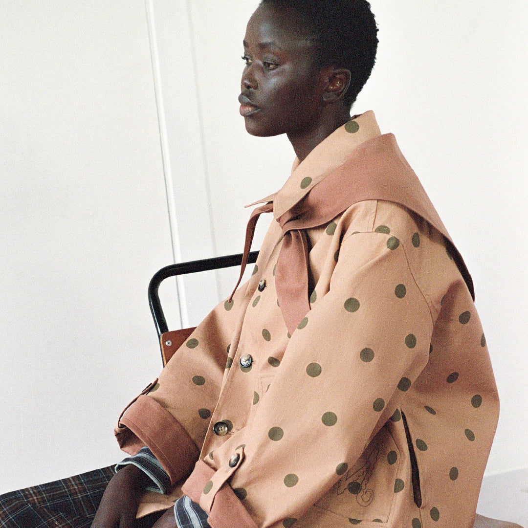 【THINGS THAT MATTER】SATIN LAYERED GILET THINGS THAT MATTER】SATIN LAYERED GILET THINGS THAT MATTER】SATIN