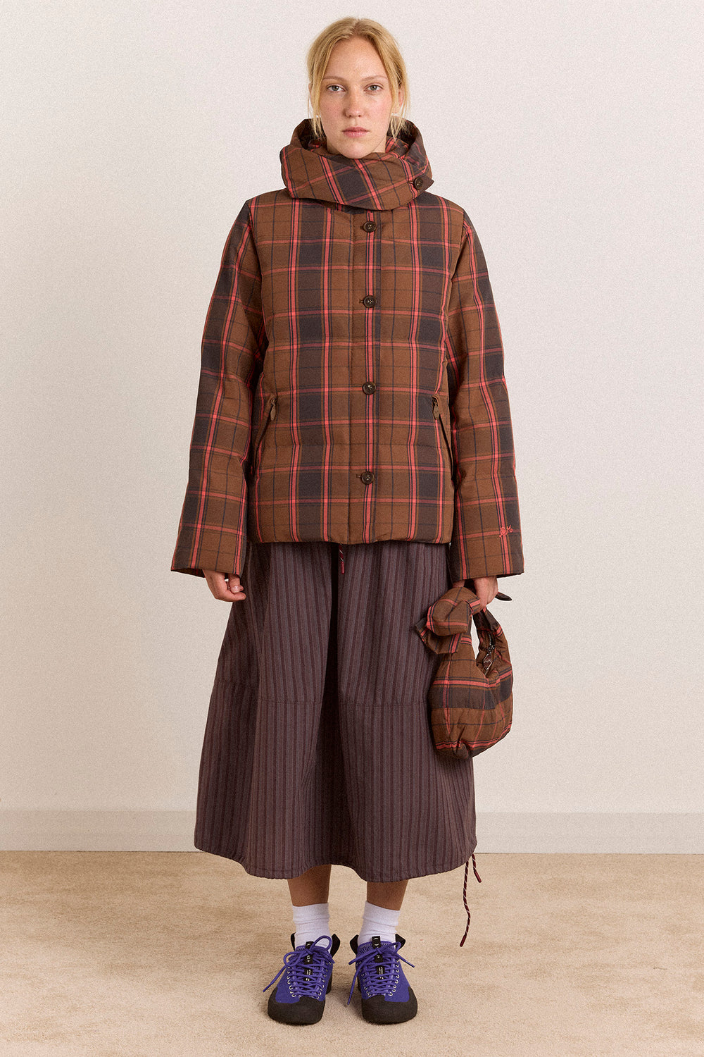 Pearl Hooded Puffer - Wren Check