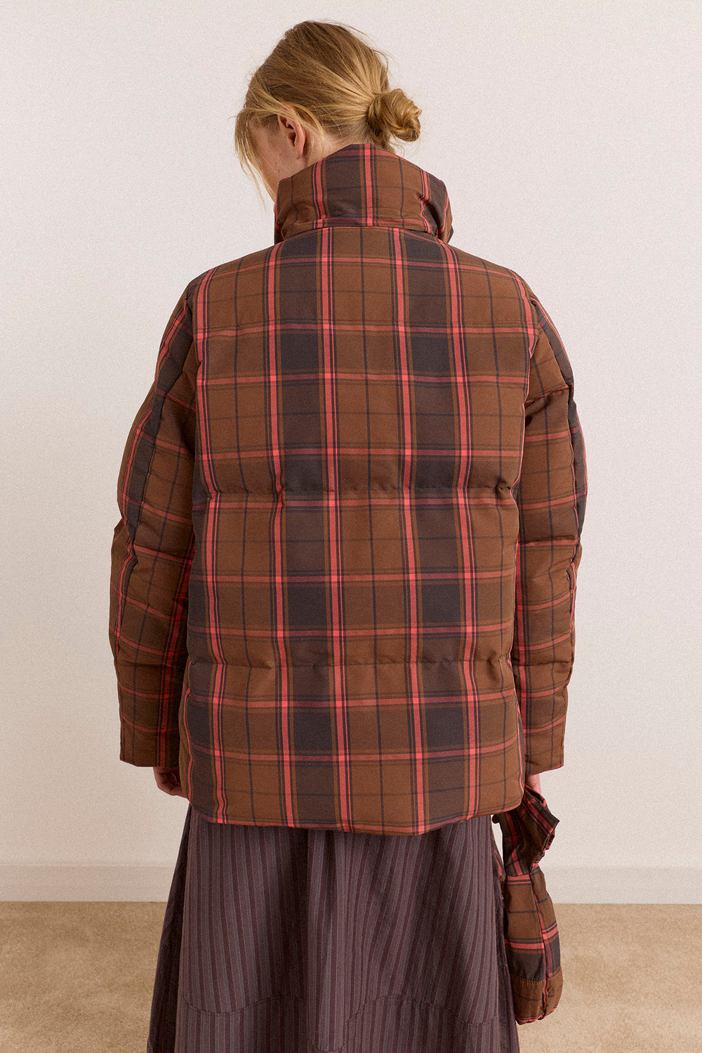 Pearl Hooded Puffer - Wren Check