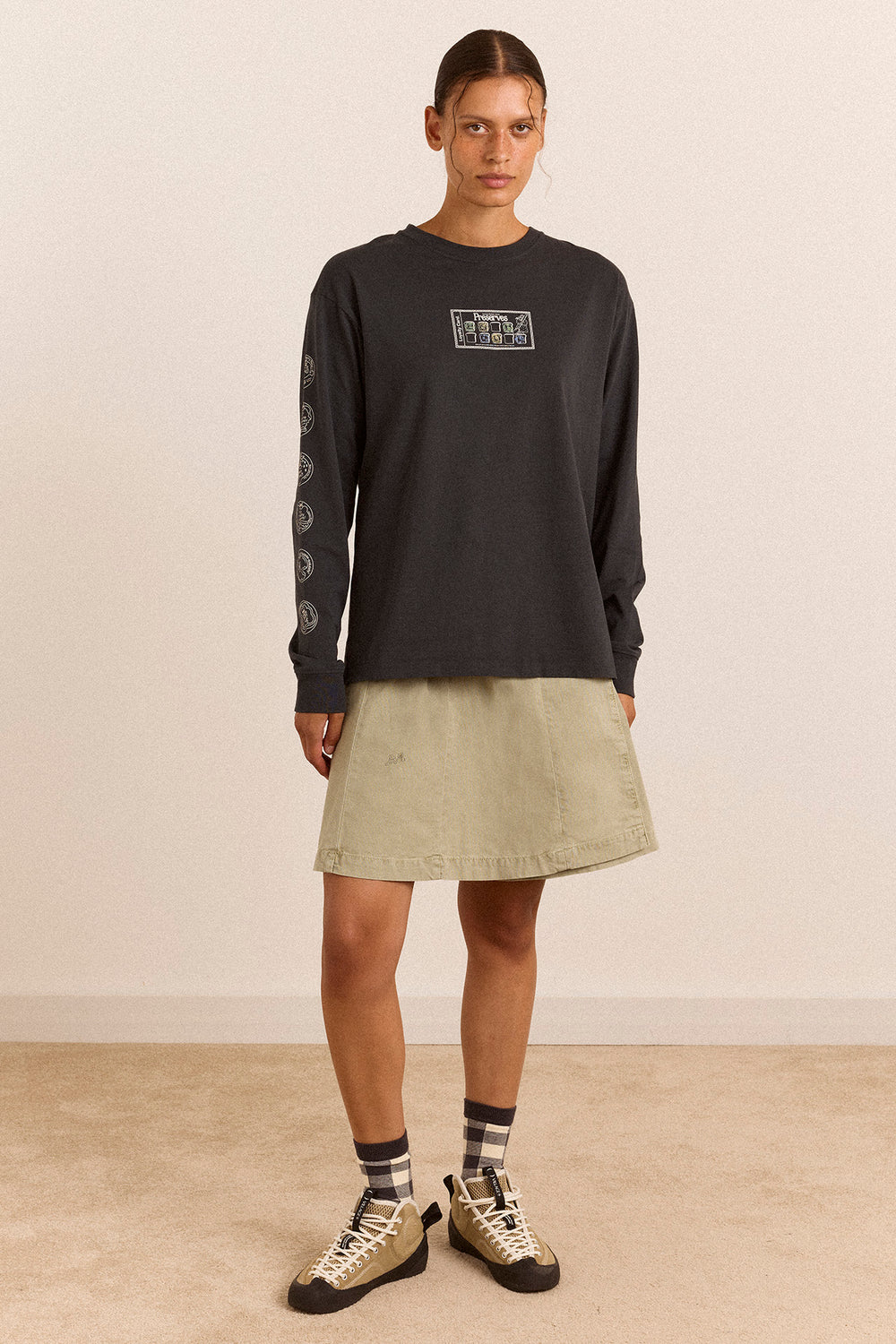 House Preserves Long Sleeve Graphic Tee - Charcoal