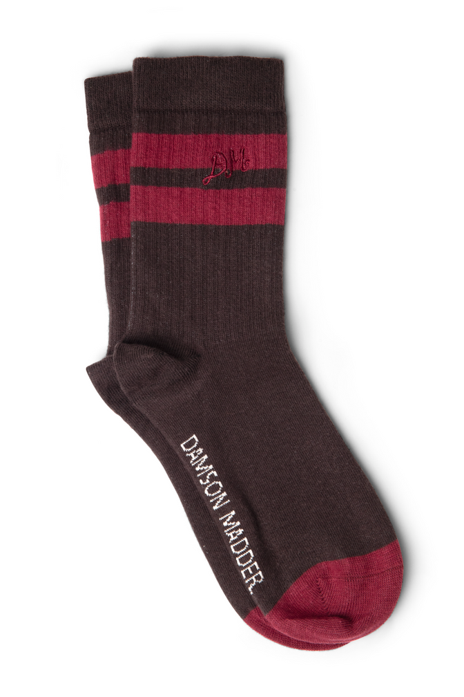 sporty calf length socks -choc and burg stripe