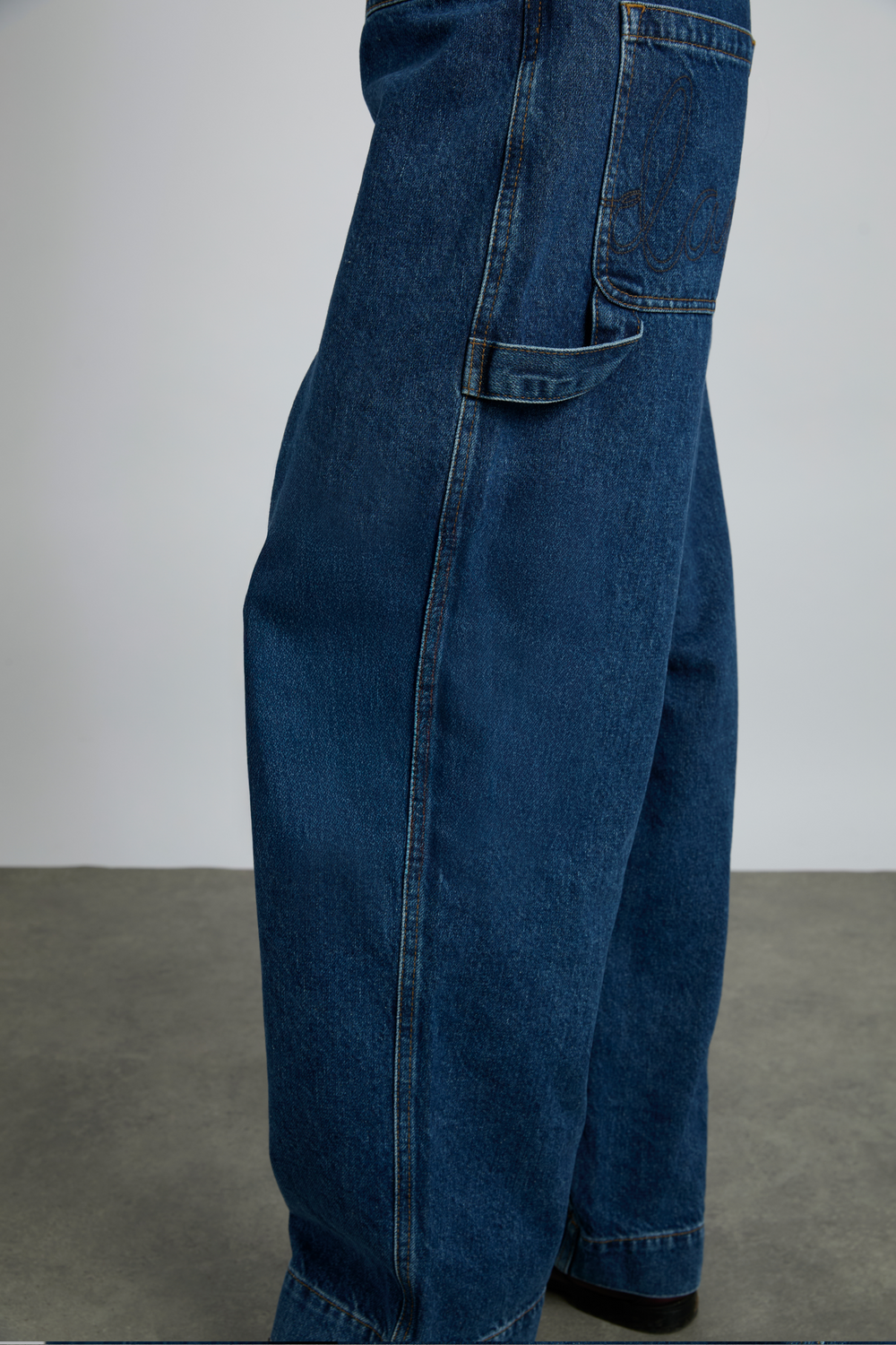 drew jeans - texas wash & embroidery – Damson Madder drew jeans - texas wash & embroidery – Damson Madder