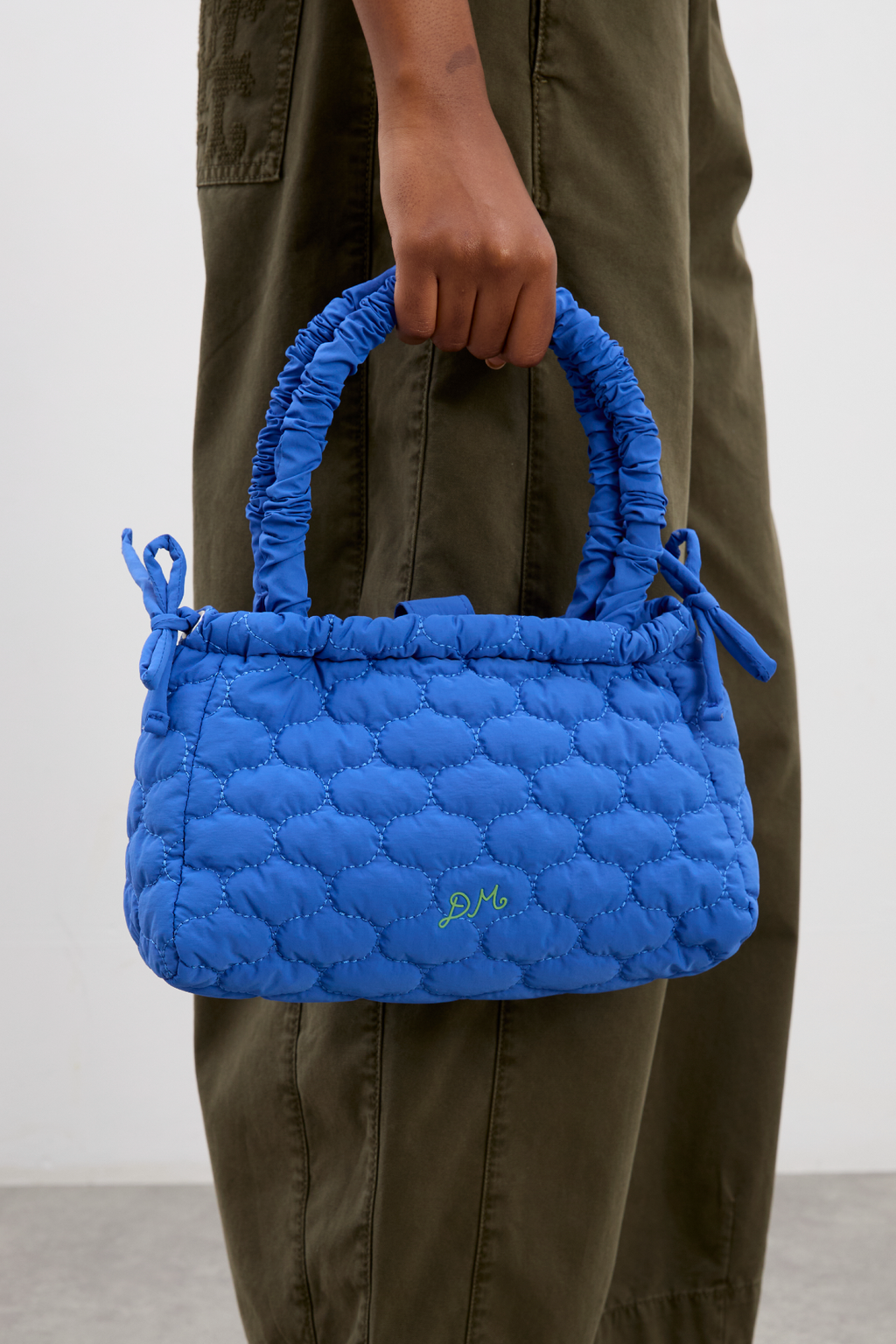 SS25-DM-1334-ALANIGRABBAG-BLUE